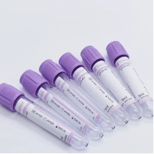 Для чого використовується ЕДТА в пробірках для забору крові?