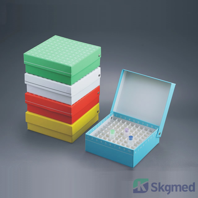 Kartonowe pudełka kriogeniczne z siatką 100 i 81 (odwracane, kolorowe)