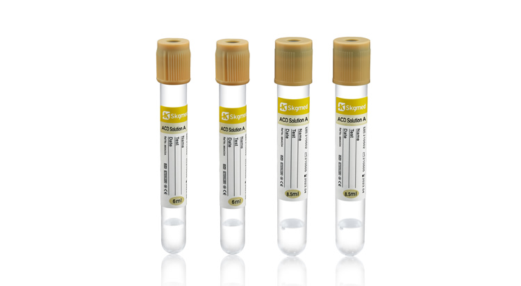 Provette per la determinazione del gruppo sanguigno ACD-A e ACD-B . 